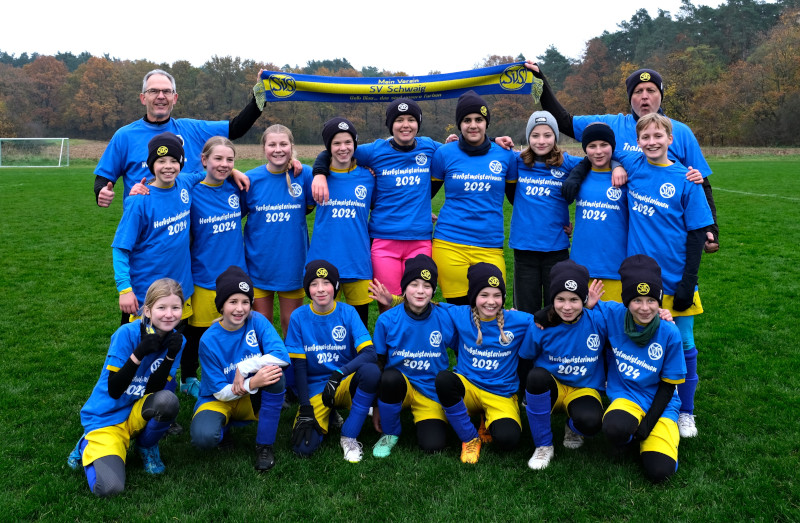 Gute Stimmung beim SV Schwaig: Erfolgreiche Saison der U13-Fußball-Mädchen