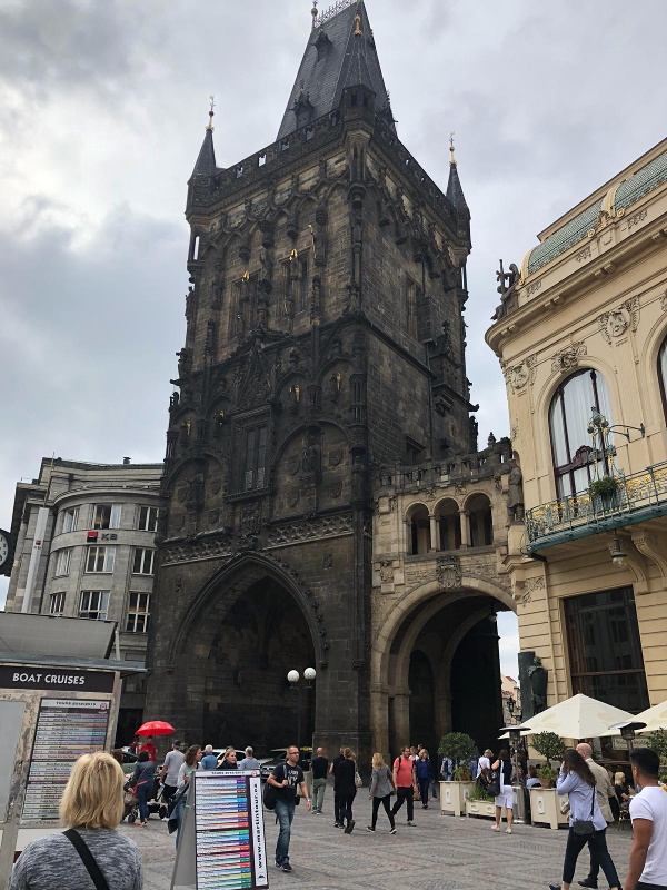 Schützen: Männerausflug nach Prag