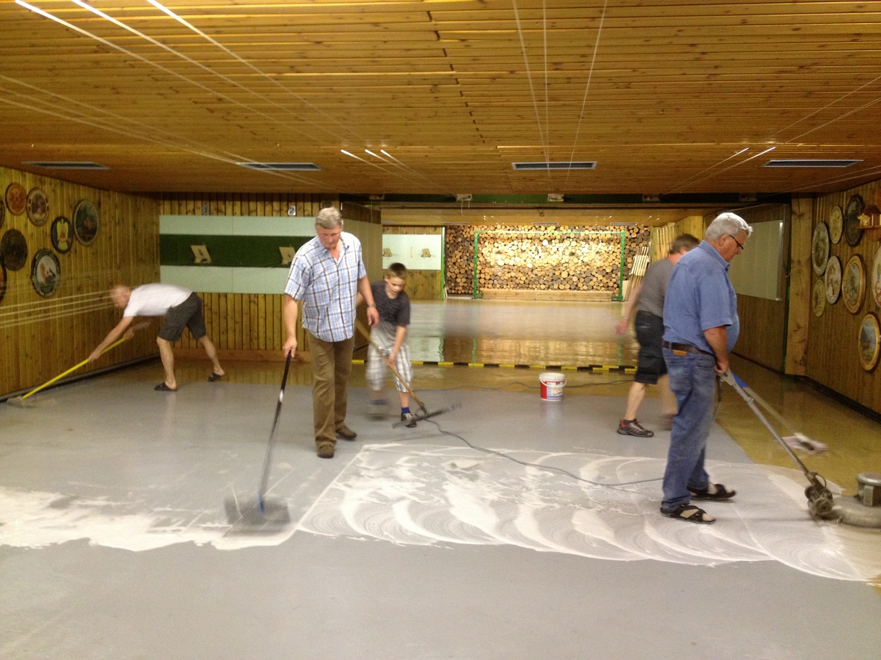 Große Standreinigung der Schützen 2012 (6 Bilder)